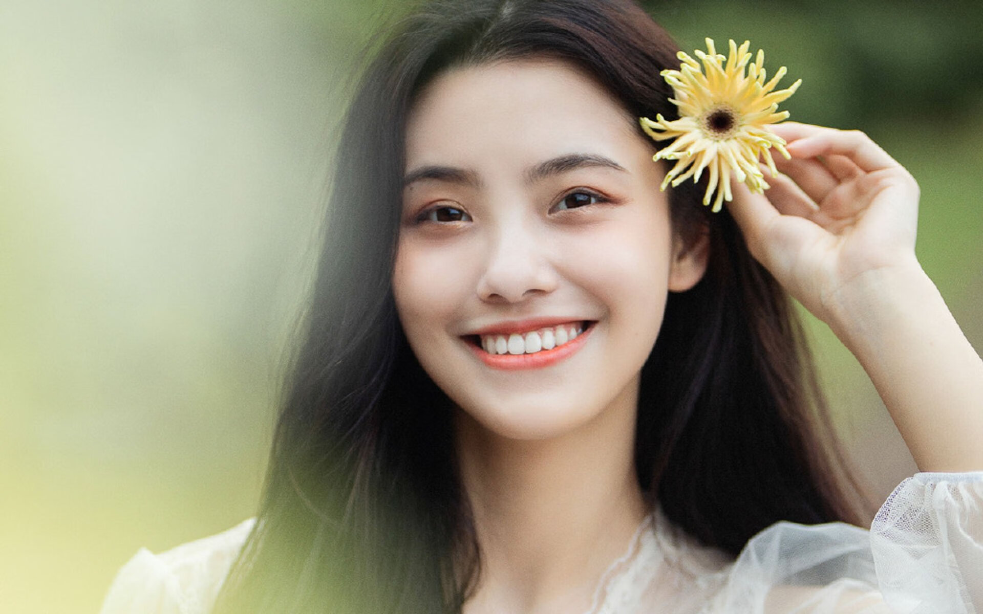 中国足球职业俱乐部加强赛季中球员评估,中国职业足球球员数量